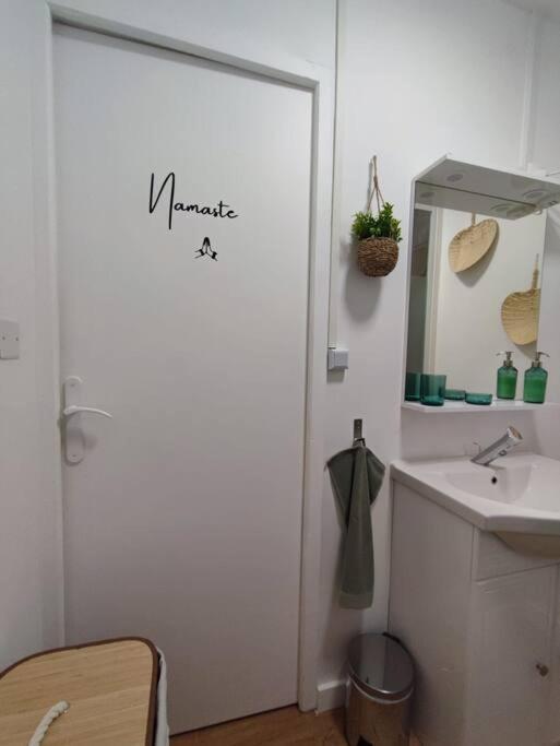 Namaste Studio By T&L Lejlighed Denain Eksteriør billede